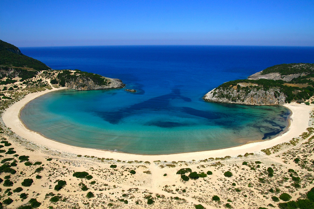 Voidokilia beach